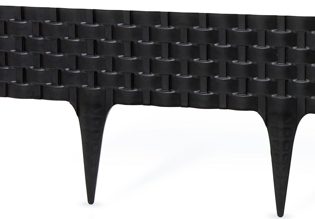 Lawn Edging, Plastic Palisade Rattan Effect, 2.4m, Black