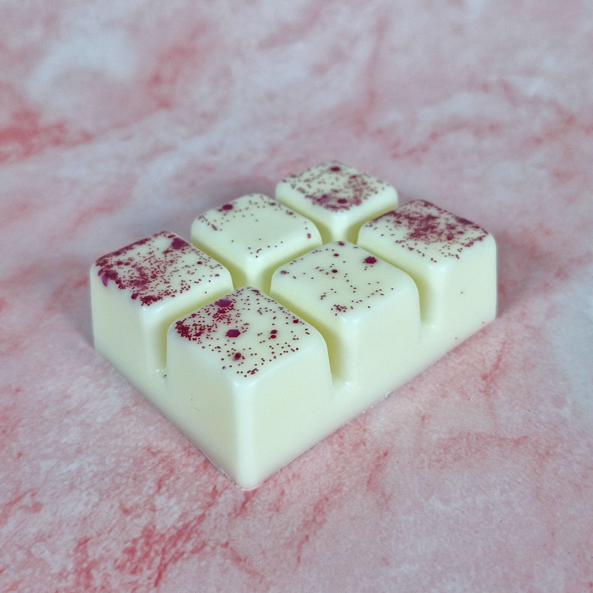Rose Petals - Wax Melt Clamshell