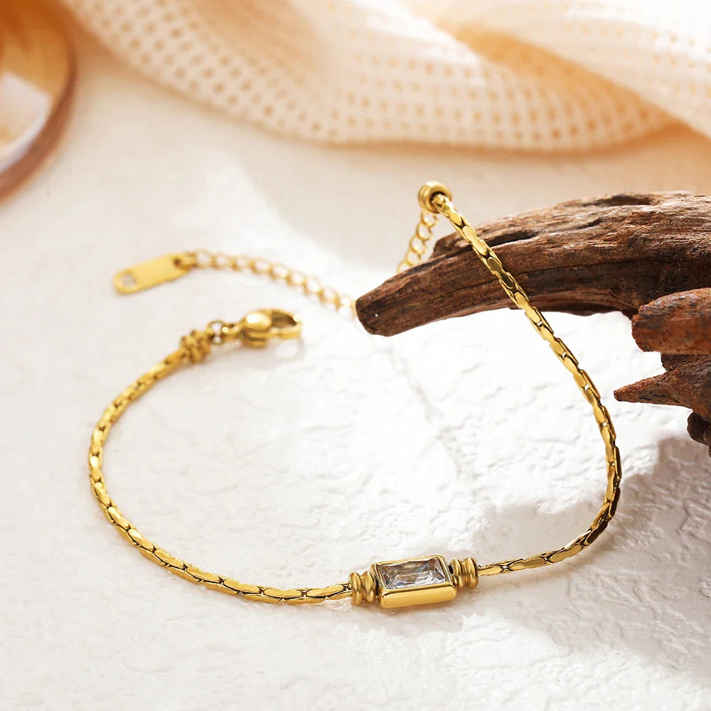 Pulsera cuadrada de circonitas
