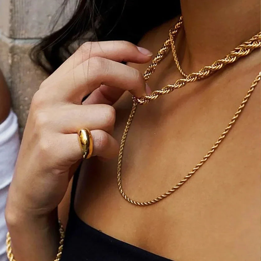 18K Gold Spiral Twist Rope Chain Necklace