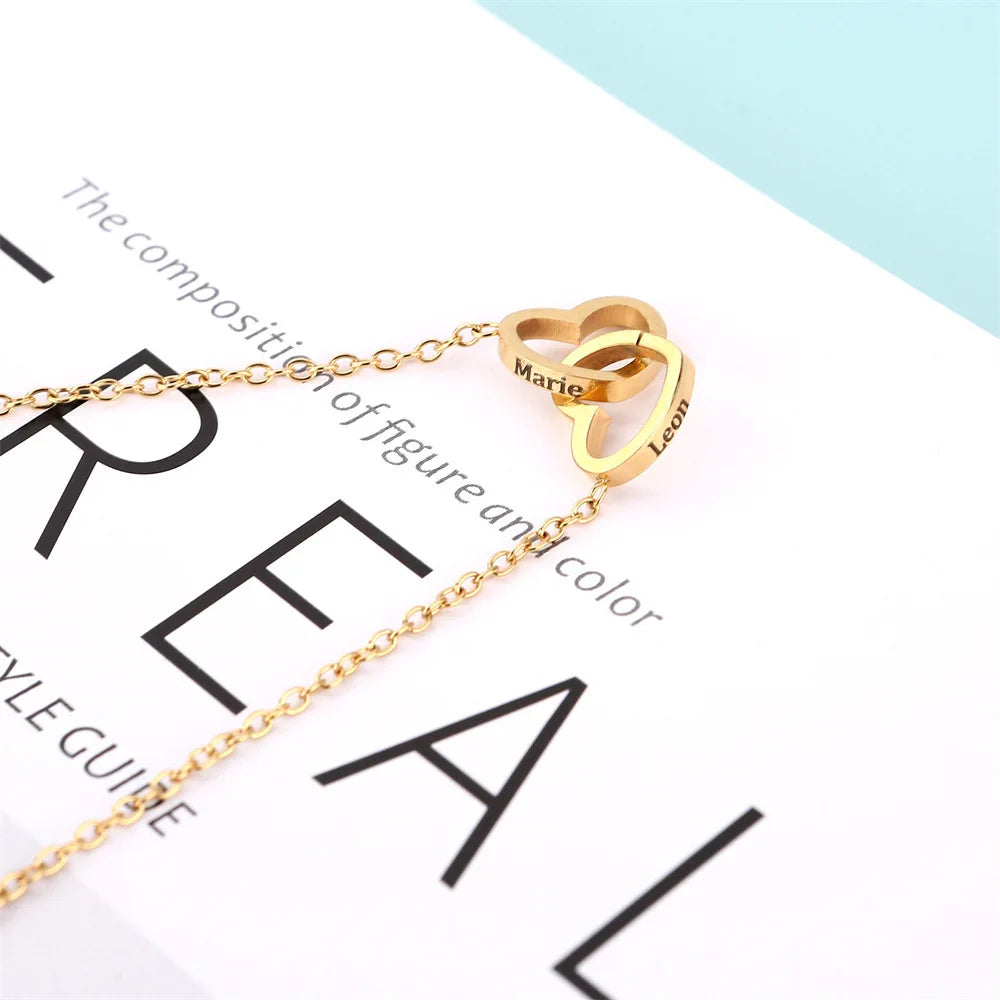 Regalo de San Valentín 2024 Personalizado para Mujer Collar de Acero con Doble Corazón Grabado con Nombre Caja de Rosa Eterna Anillo de Boda