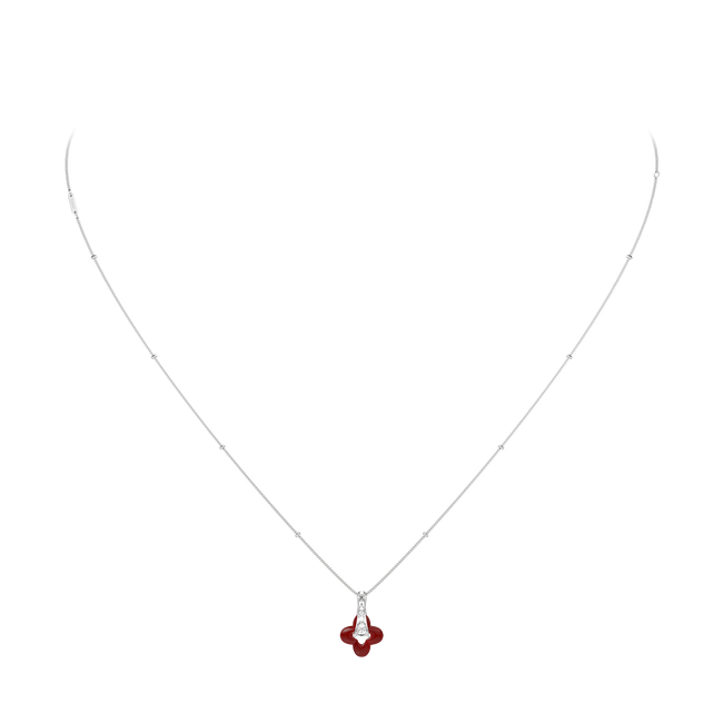 Silver Clover Necklace