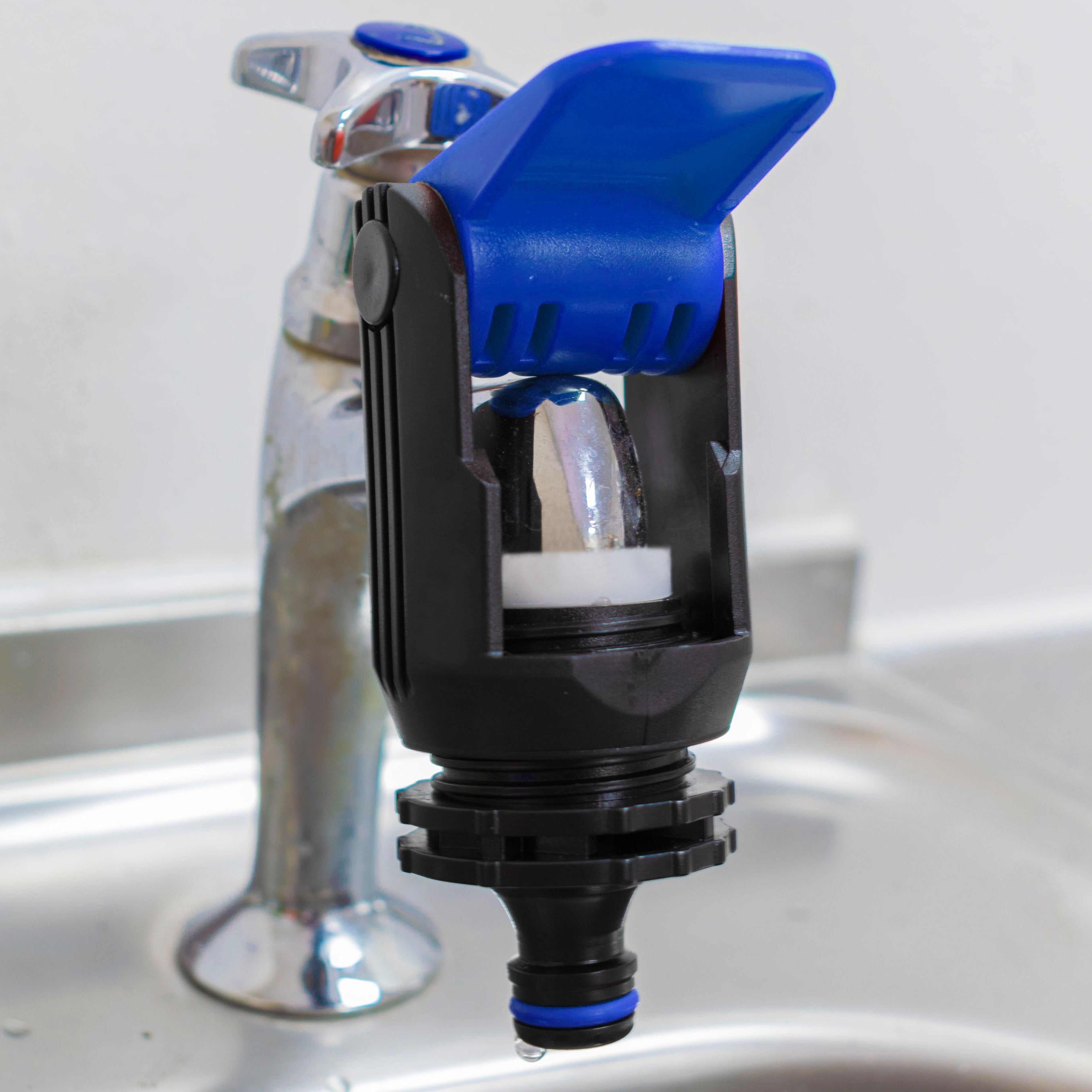 Kitchen Tap Adaptor "Non Branded" Blue