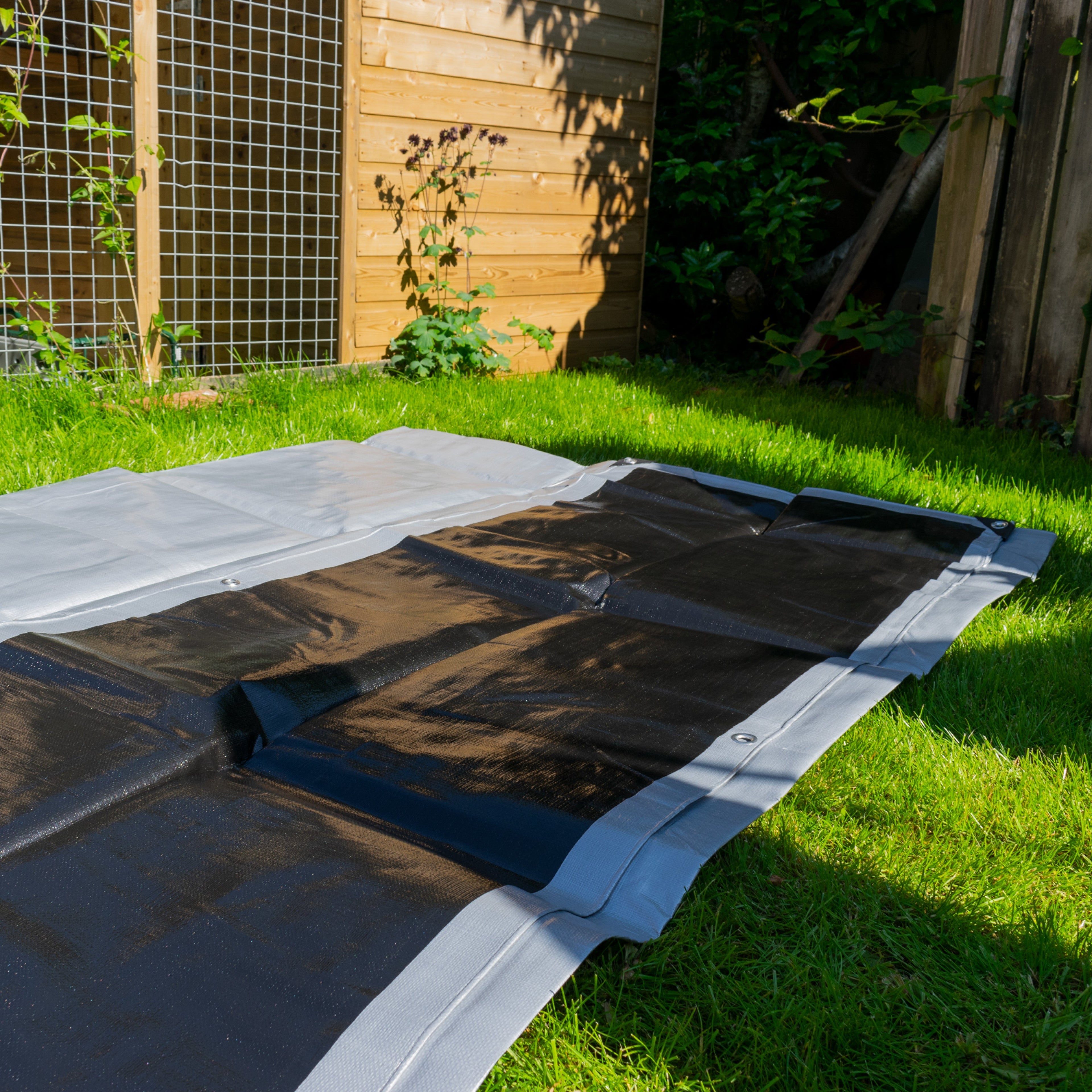 Silver XL-Grade Tarpaulin 4m x 4m