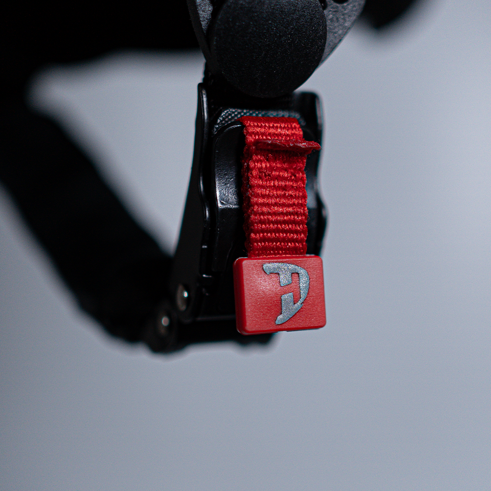 Daytona Steeze Snowboard Helmet - Adjustable Helmet for Men, Women & Youth - Dull Grey Finish