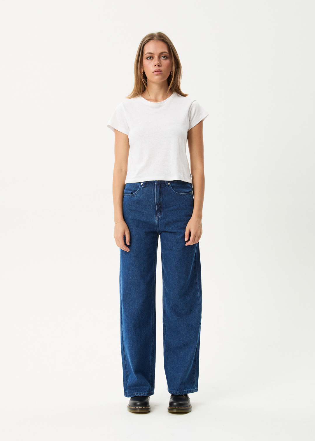 Afends Bella – Baggy Jeans mit weitem Bein