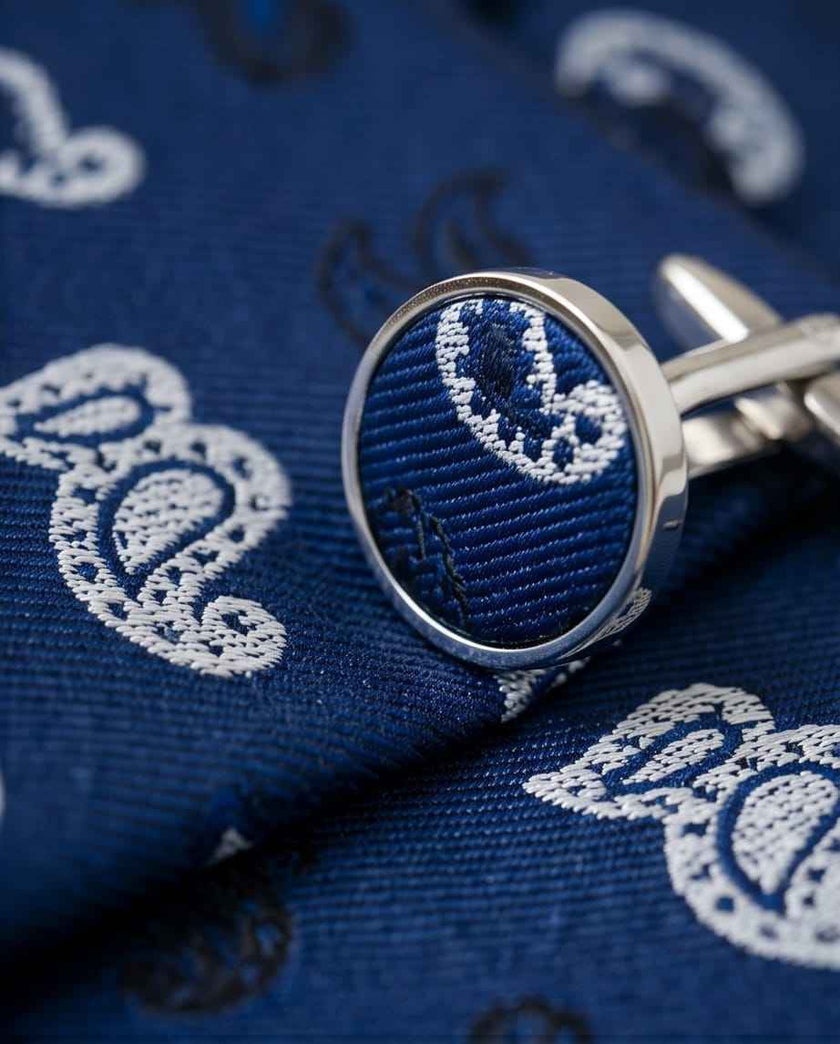 Elegantes Paisley-Ensemble: Geschenkset mit marineblauer Krawatte, Manschettenknöpfen und Einstecktuch