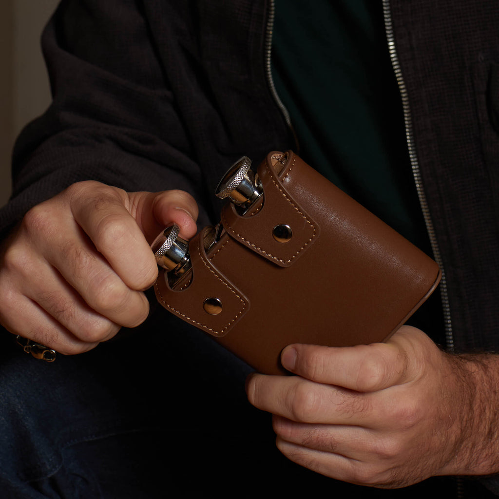 Fred Bennett Twin Brown Leather 3oz Hip Flasks with Case