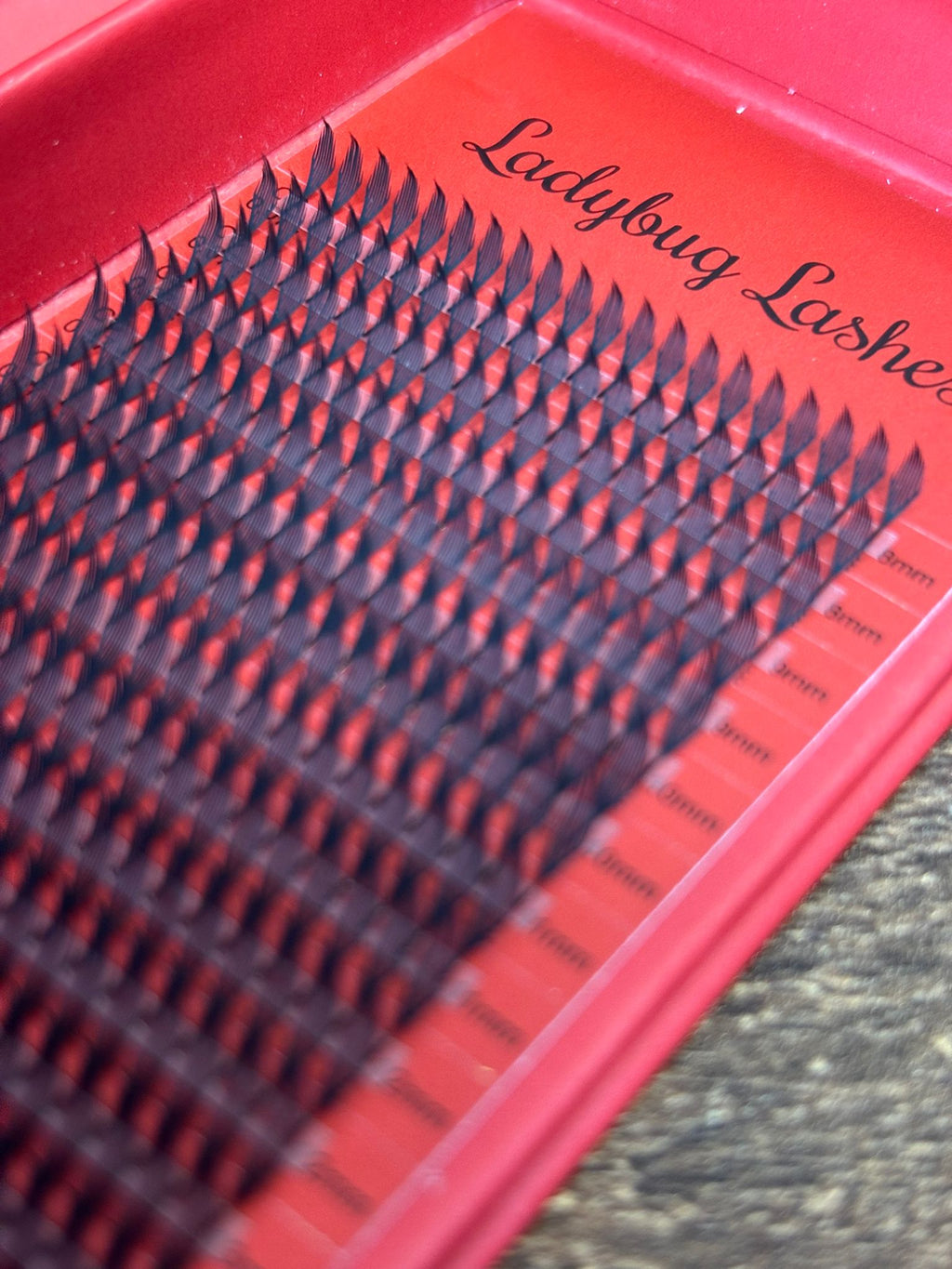 Anime Feather Lash 16 Row Tray