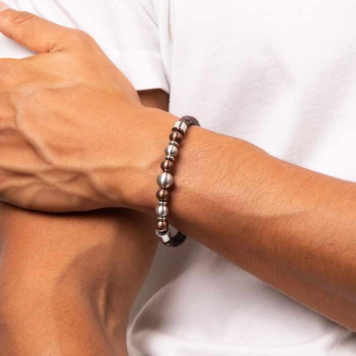 Fred Bennett braunes Lederarmband mit kaffeefarbenen Edelstahlperlen
