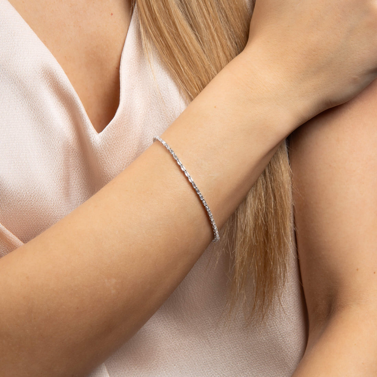 Diamonfire Feines Baguette Tennisarmband