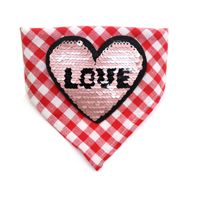 Nueva Toalla Triangular de San Valentín para Perros