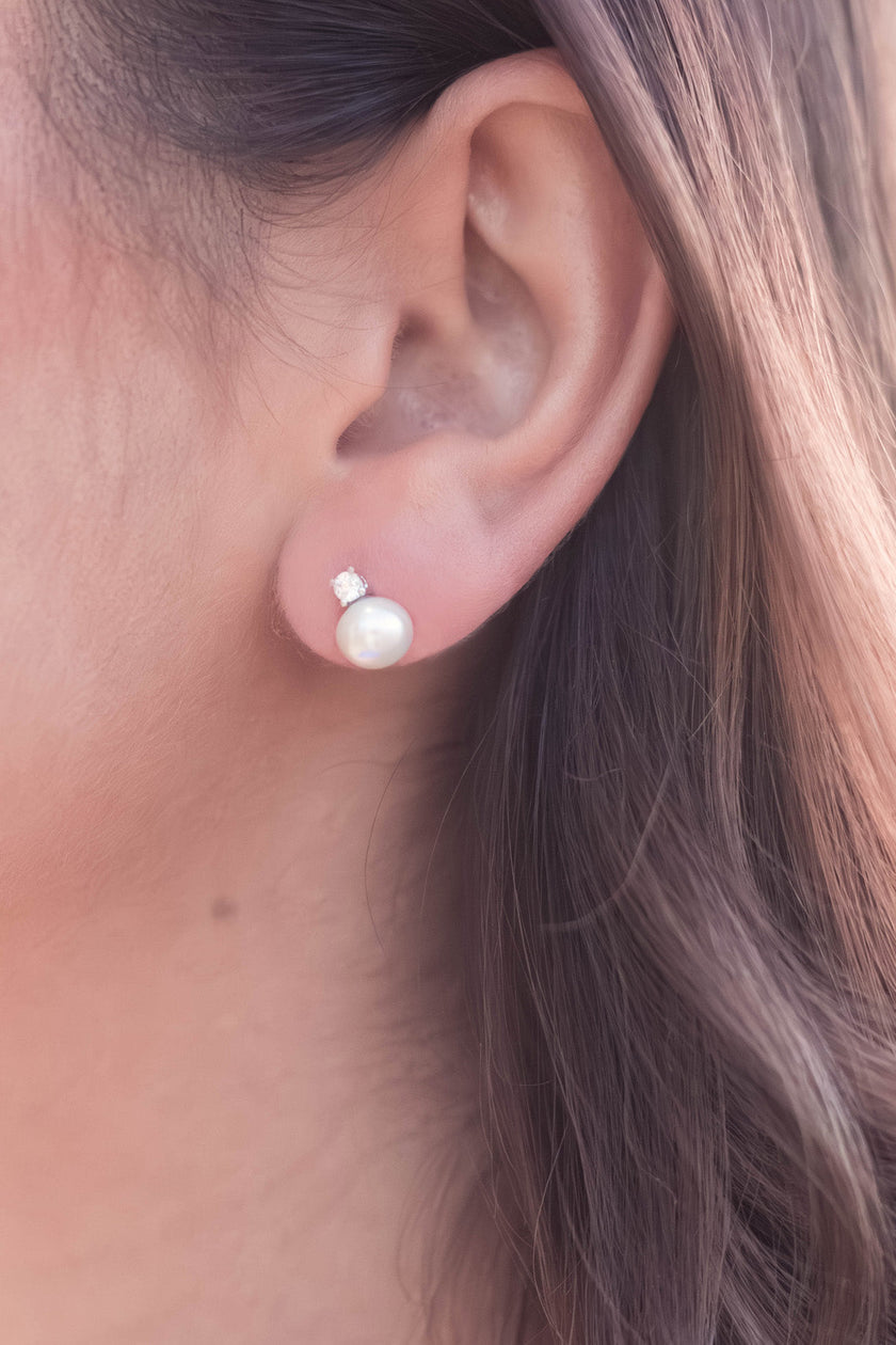 OCEANS NOOSA FRESHWATER PEARL EARRINGS SILVER
