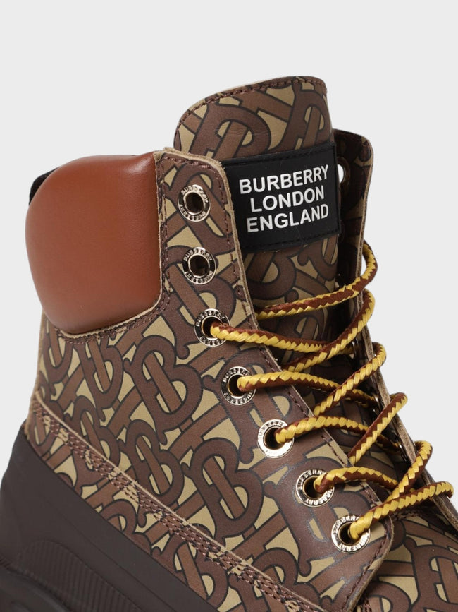 Botines Burberry Arthur Monogram Marrones