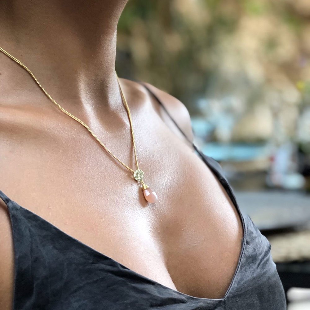 Classic Athena Kate Gemstone Necklace: Labradorite
