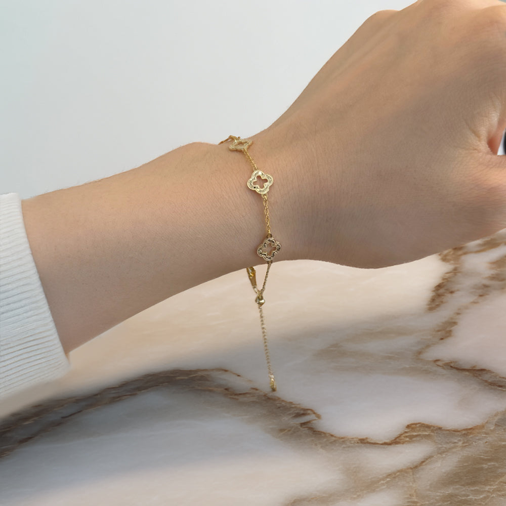 Gold Cut-Out Clover Bracelet