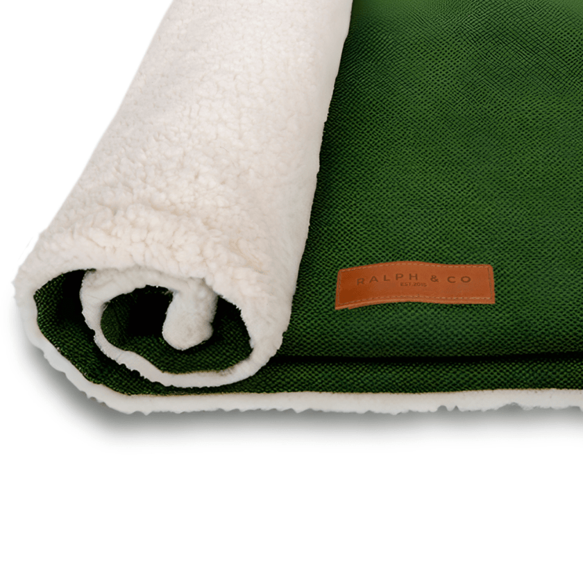 THE RICHMOND | LUXURY GREEN STONEWASHED & SHERPA REVERSIBLE DOG BLANKET