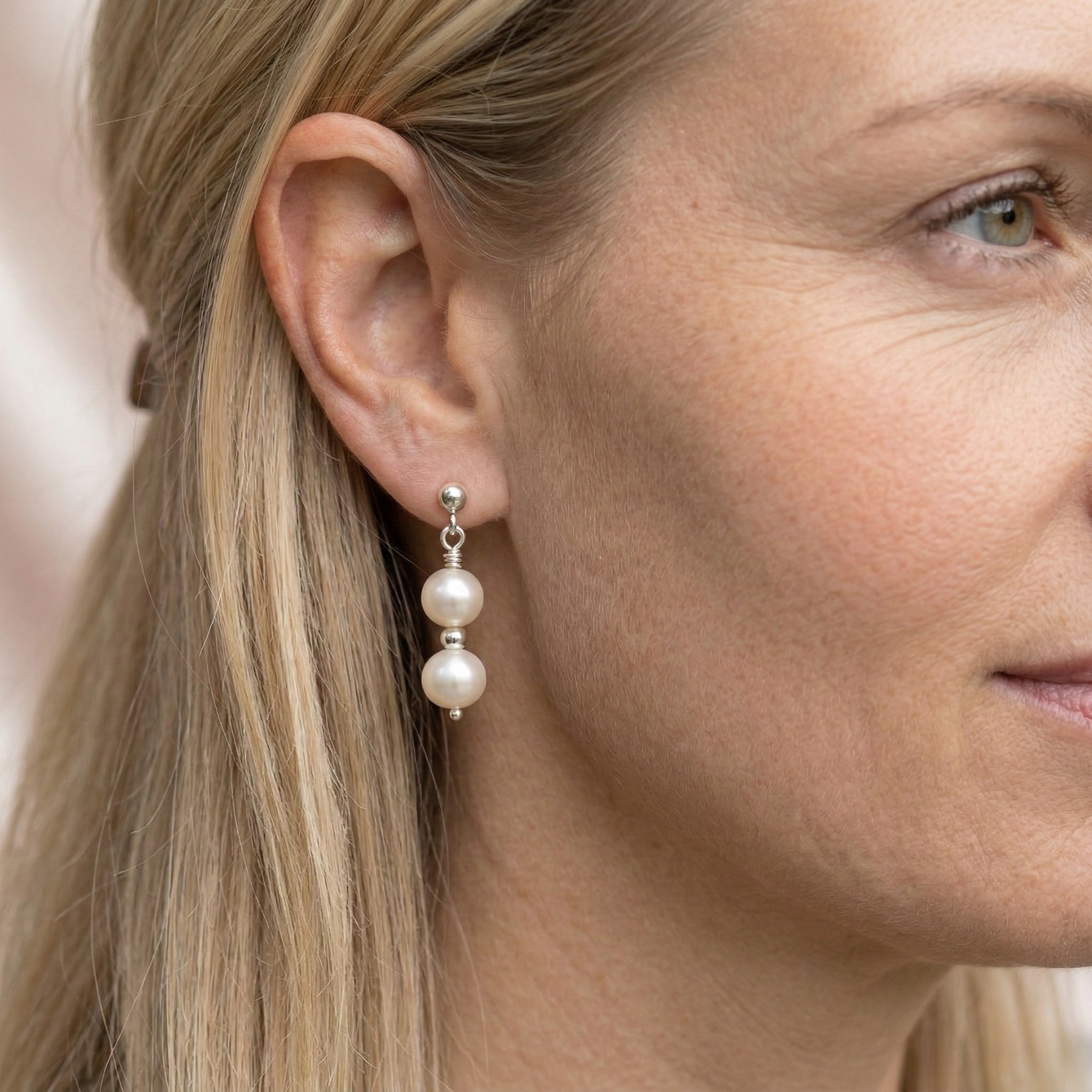 Freshwater Pearl Earrings