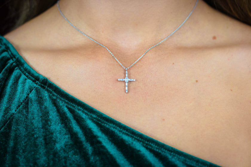 BAGUETTE CROSS SILVER