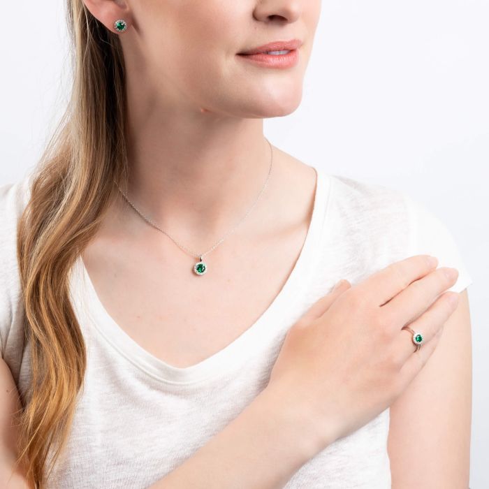 Diamonfire Ring mit runden, farbigen Zirkonia