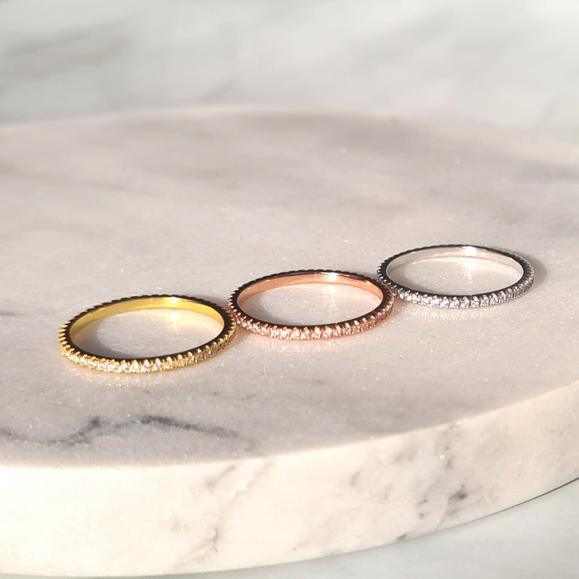 Dünner, durchgehender Memoire-Ring (1,2 mm) in Roségold