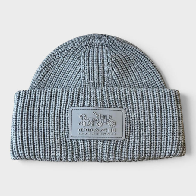 Bonnet à écusson gris tourterelle