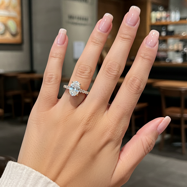 Jas 18k Gold Solitaire Ring