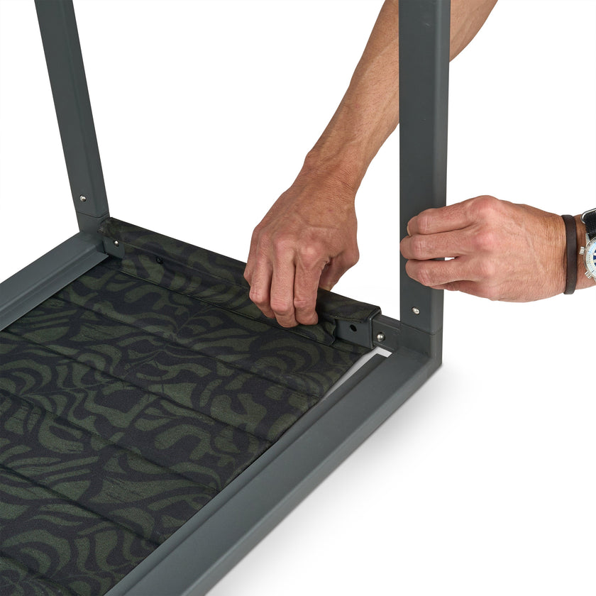 RAD-ARONDACK TABLE BLACK FERN