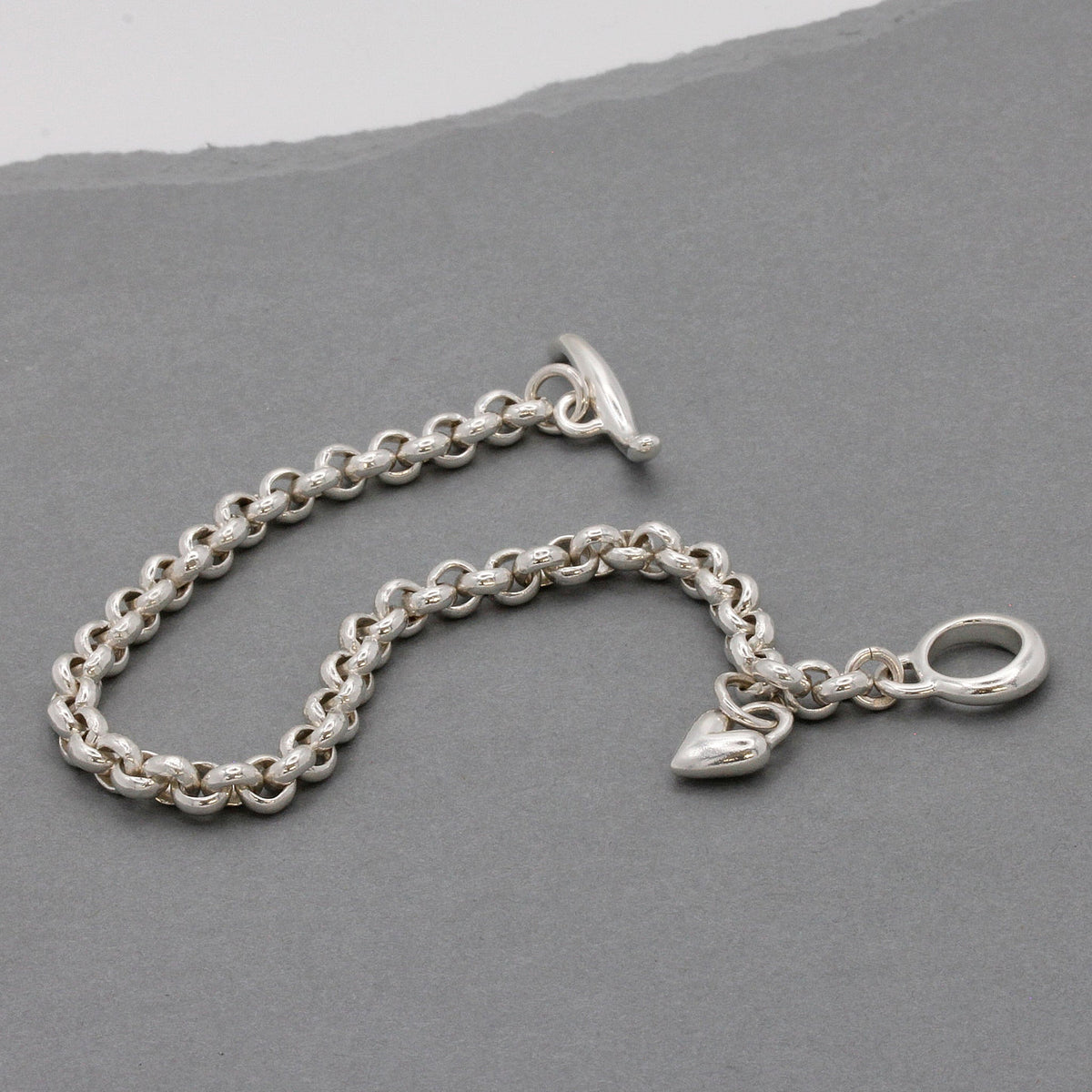 Heart Belcher Chain Charm Bracelet
