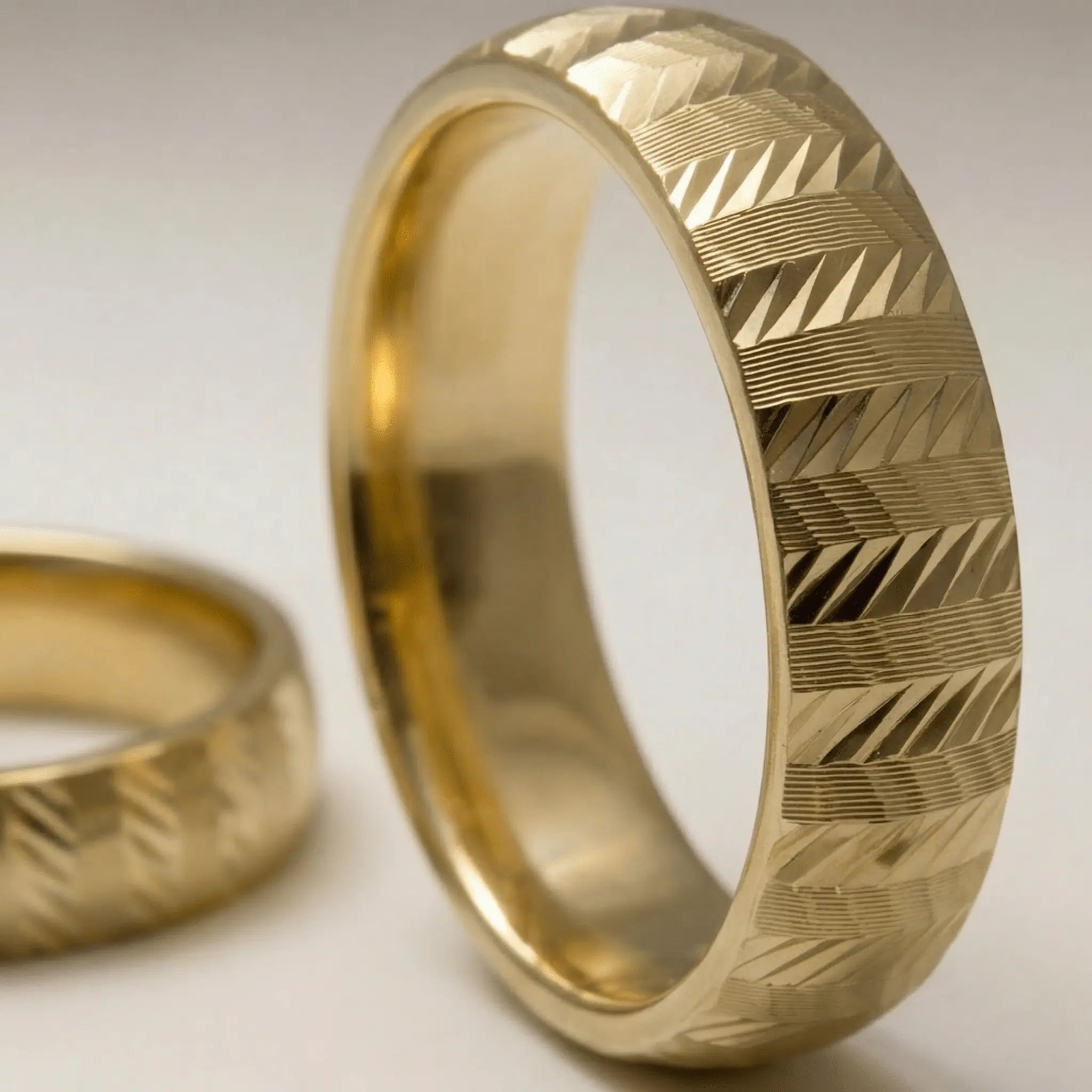 5mm Gold Wedding Band – Zigzag Faceted – 9ct/14ct/18ct Gold