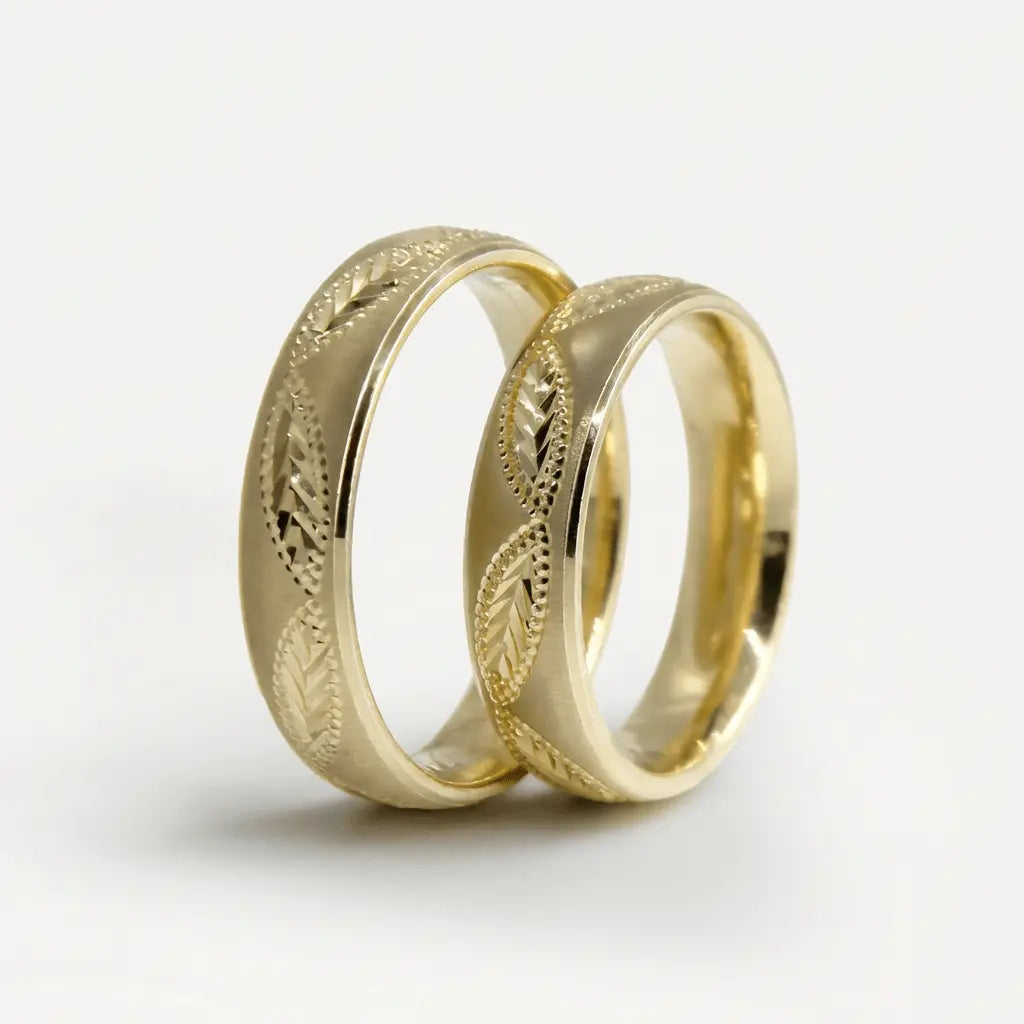 5mm Gold Wedding Band – Engraved Classic – 9ct/14ct/18ct Gold