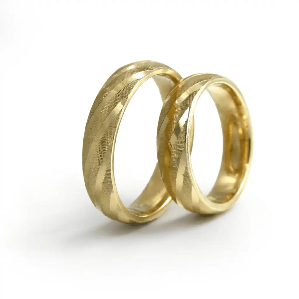 5mm Gold Wedding Band – Soft Facet – 9ct/14ct/18ct Gold
