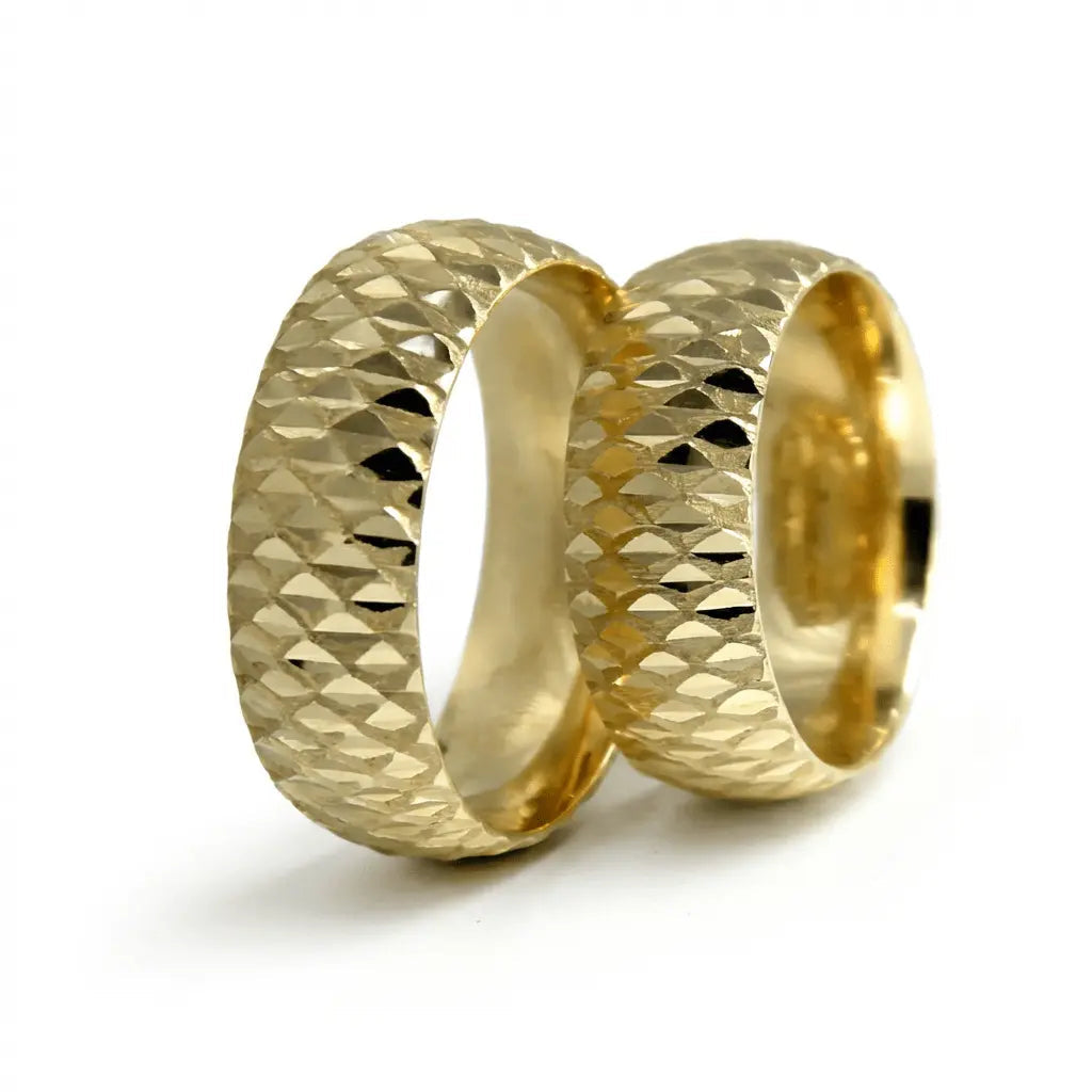 7mm Gold Wedding Band – Faceted Pyramid – 9ct/14ct/18ct Gold