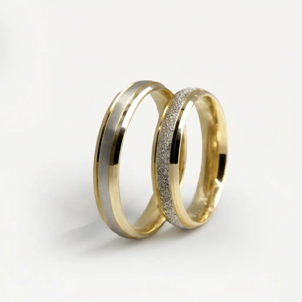 4mm Gold Wedding Band – Polished Sparkle Detail – 9ct/14ct/18ct Gold