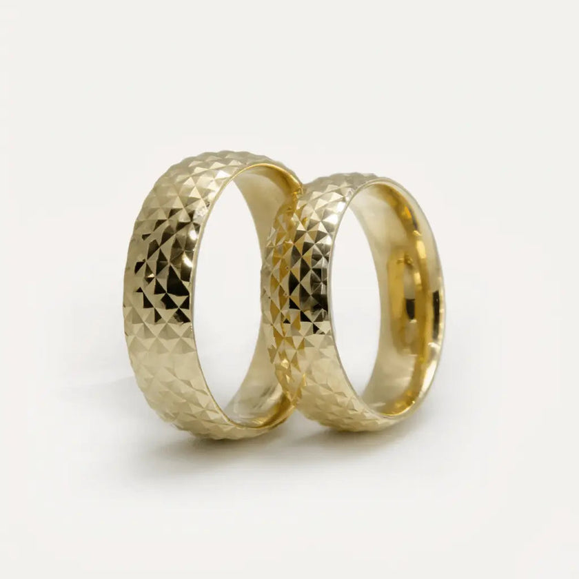 6mm Gold Wedding Band – Faceted Pyramid – 9ct/14ct/18ct Gold
