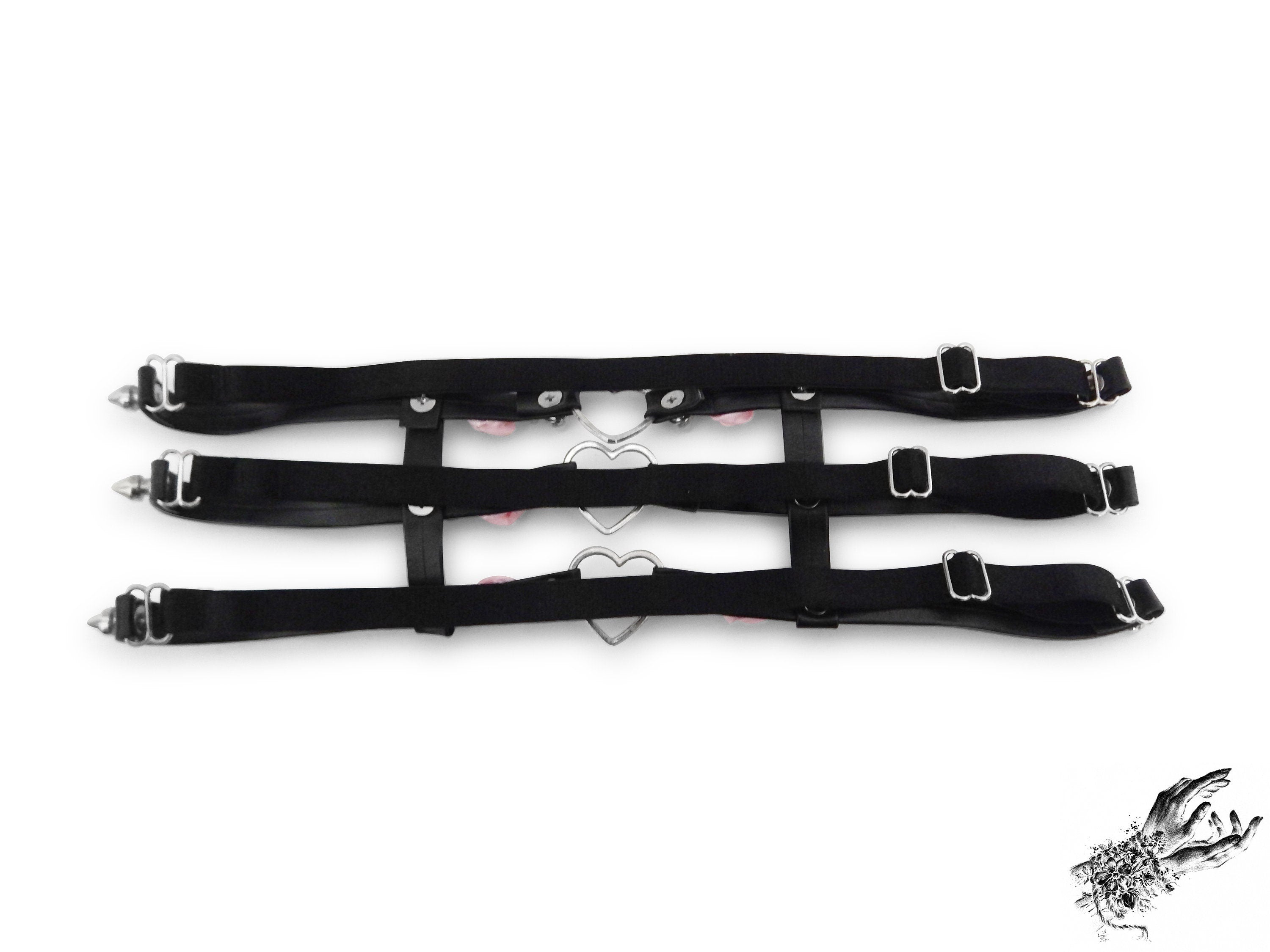 Black 3 Strap Heart Ring Garter