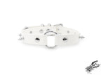 Gargantilla blanca de piel sintética con aros y tachuelas