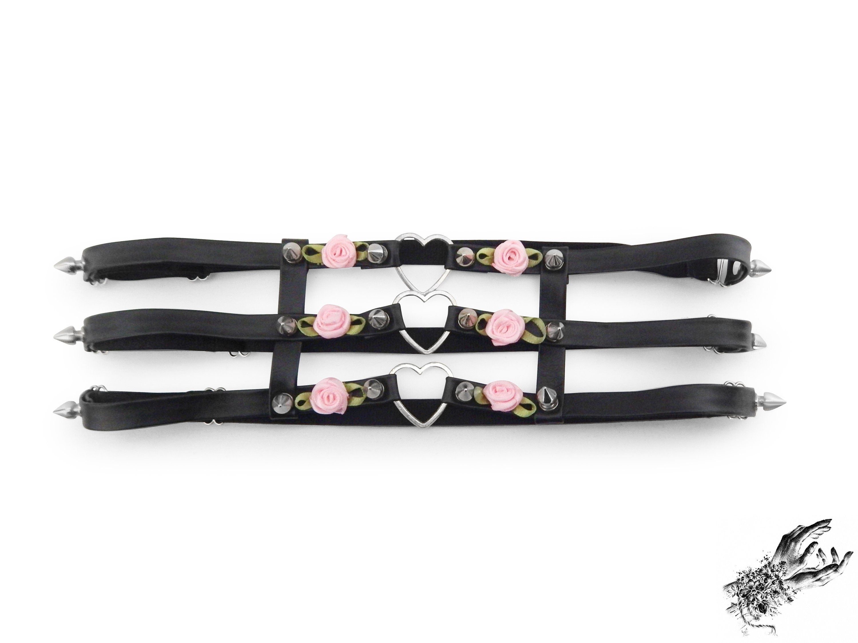 Black 3 Strap Heart Ring Garter