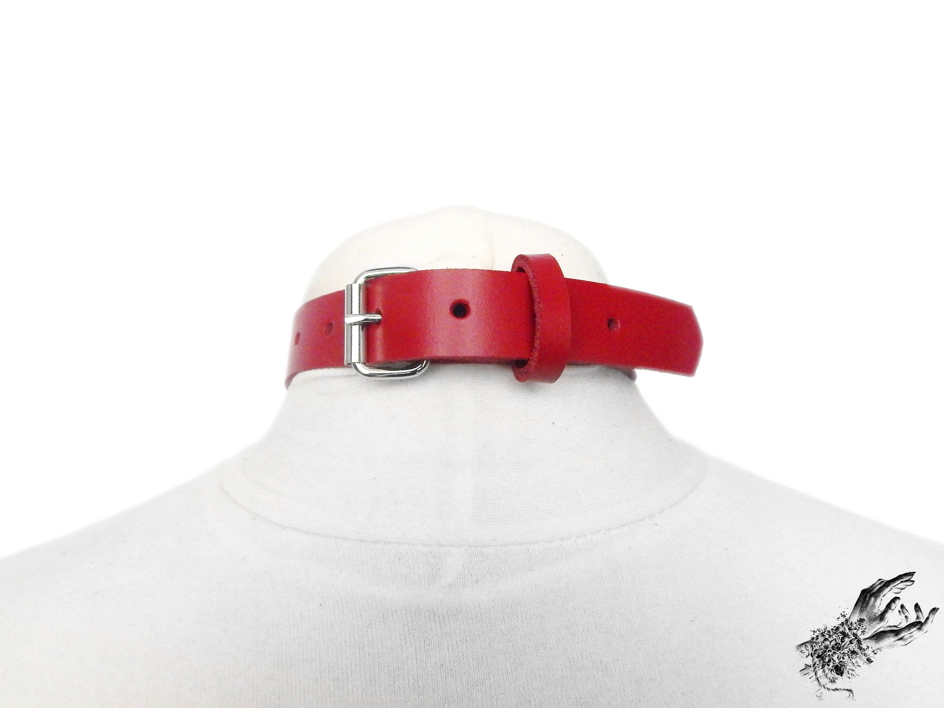 Red Leather O Ring Choker