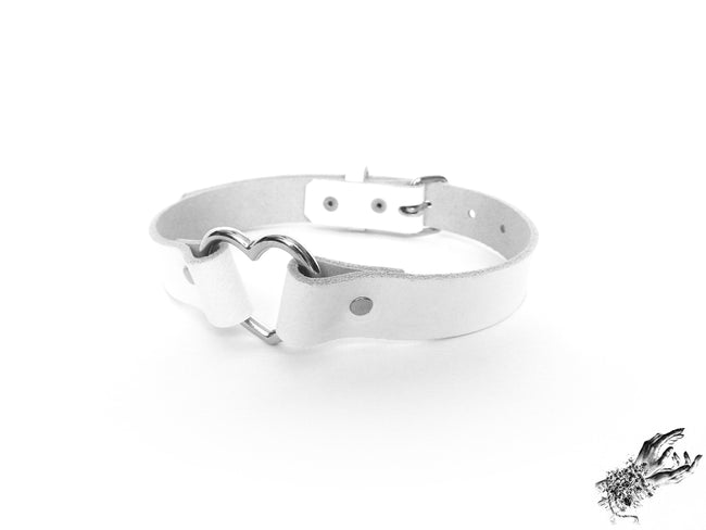 White Leather Heart Ring Choker
