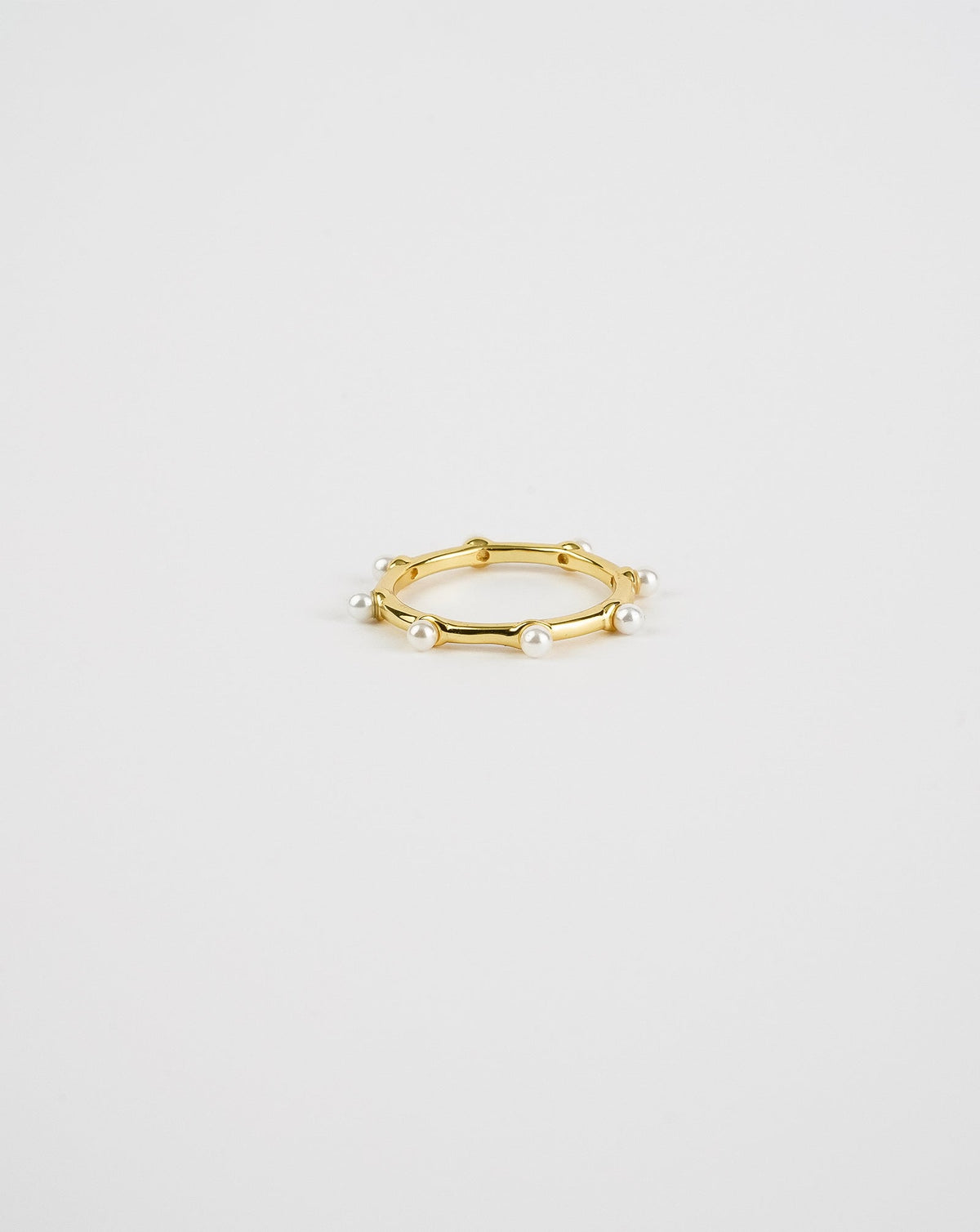 Dot Pearl Ring