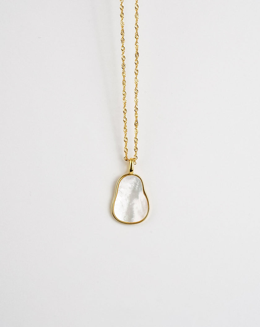 Wave Mother of Pearl Necklace