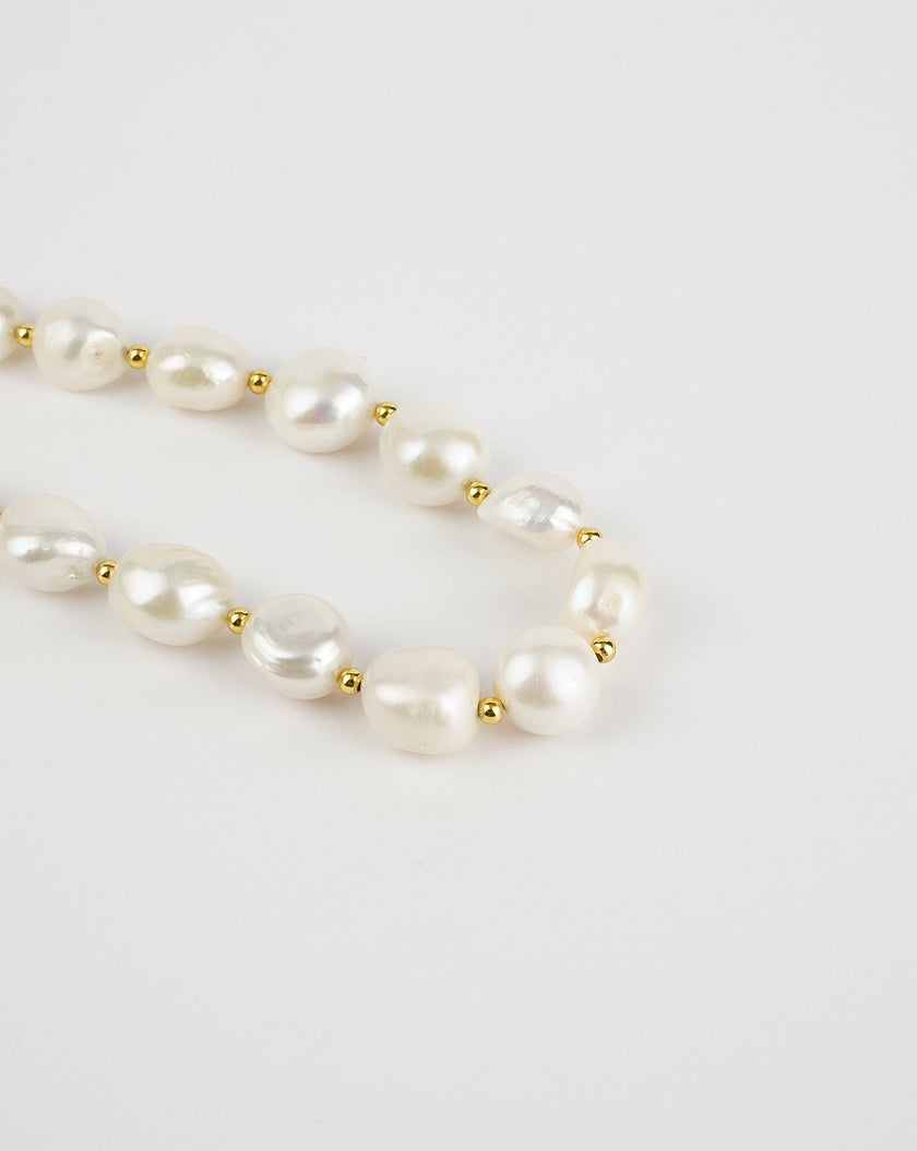 Chunky Pearl Necklace