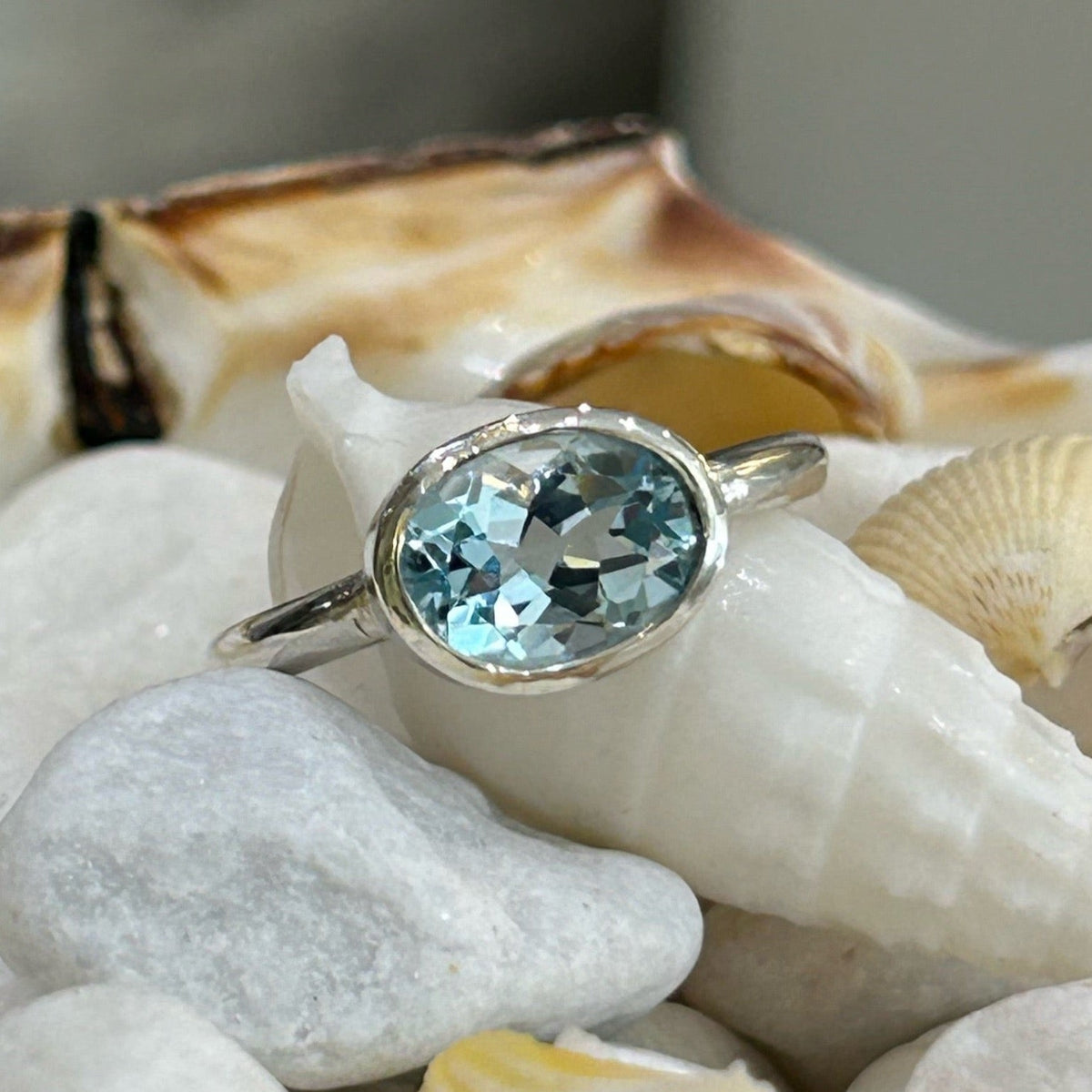 Silver Topaz Oval Ring