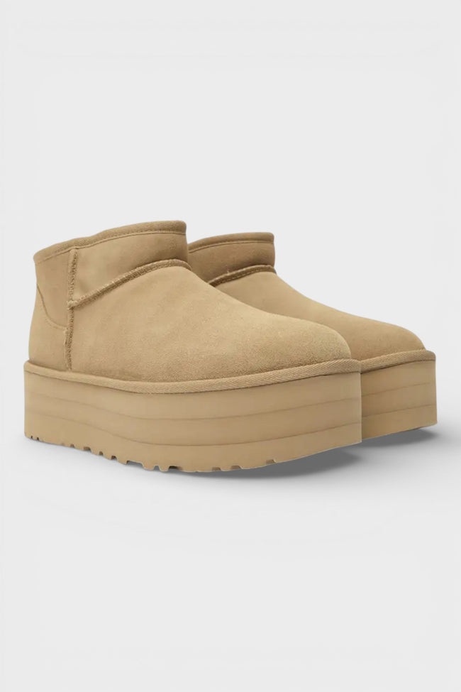 Dámské boty UGG Classic Ultra Mini Platform, barva Sawdust