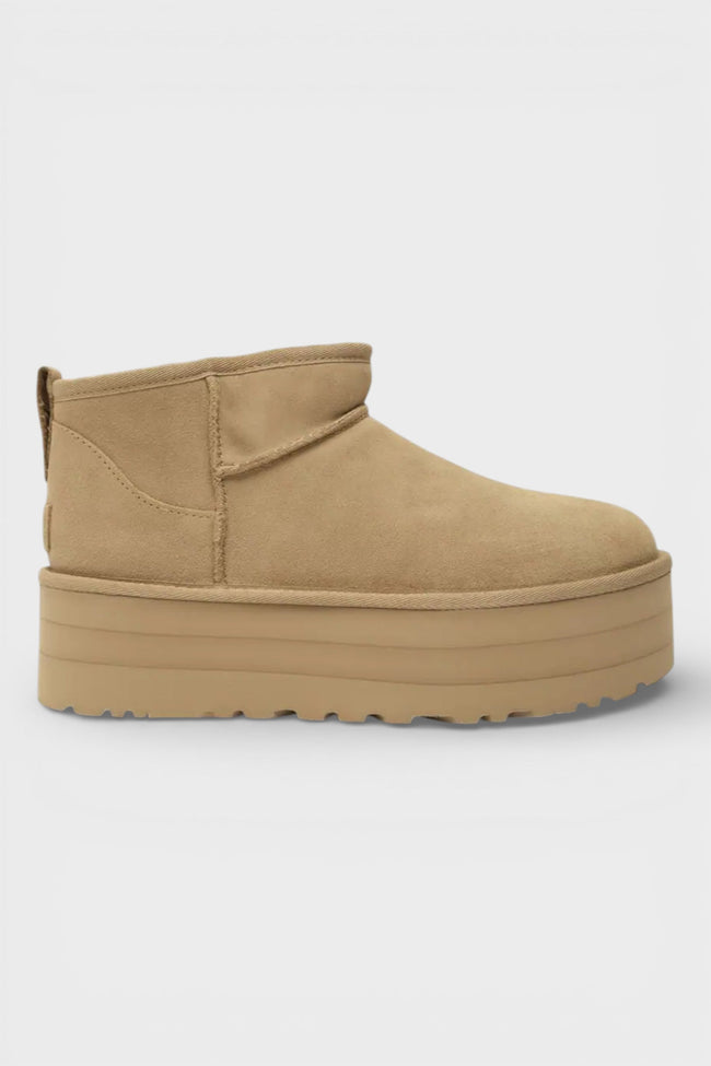 Dámské boty UGG Classic Ultra Mini Platform, barva Sawdust