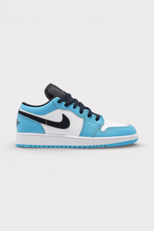 Jordan 1 Low UNC GS modré