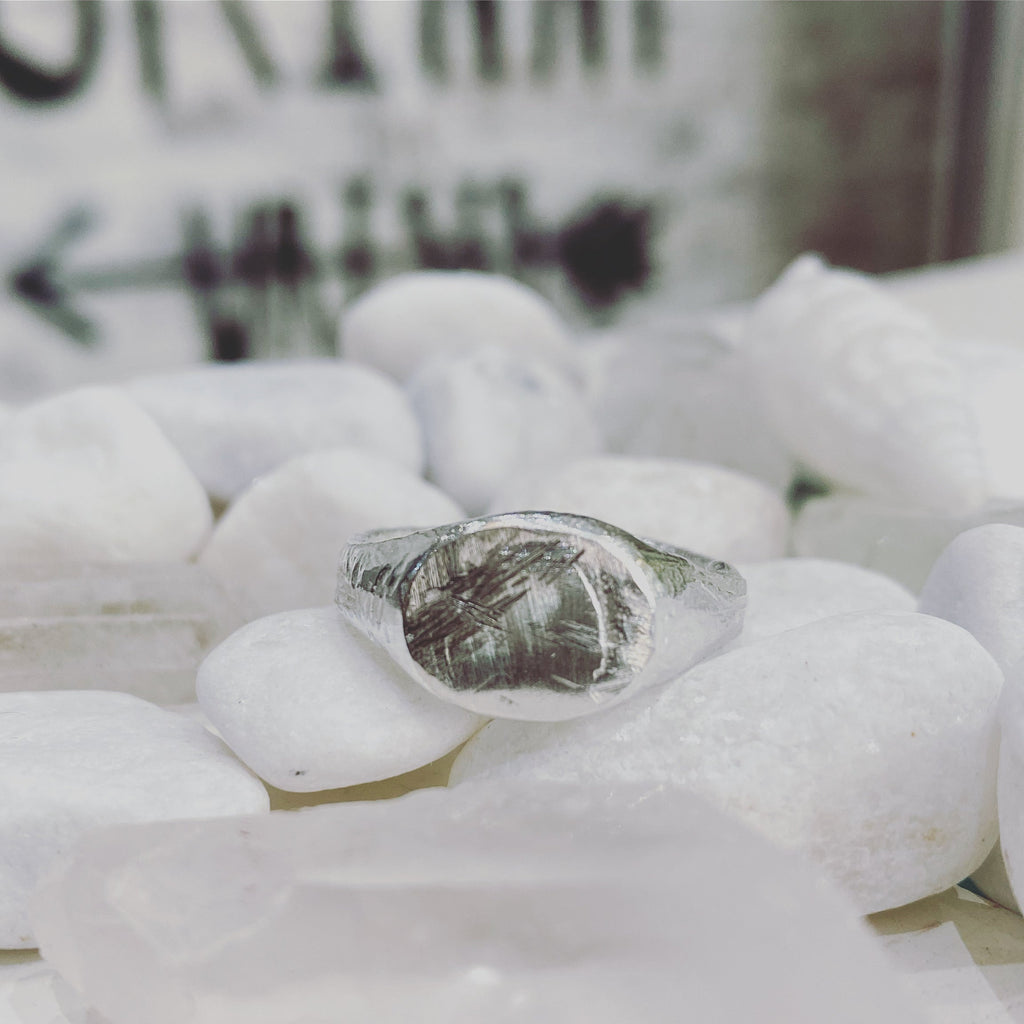 The Signet