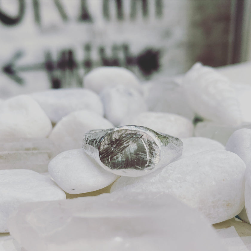 The Signet