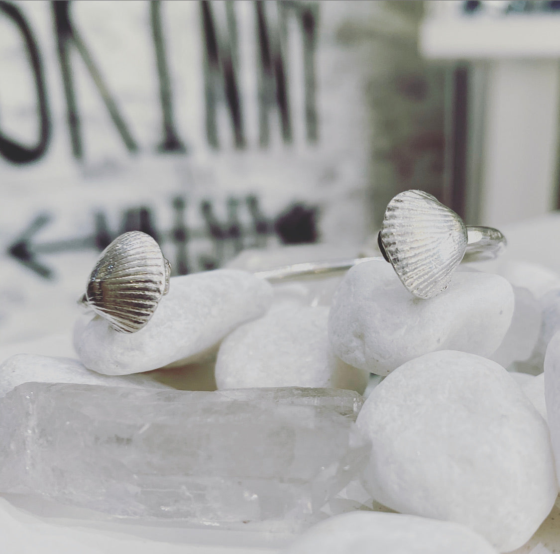 Charm Cuff Bangle - Shell